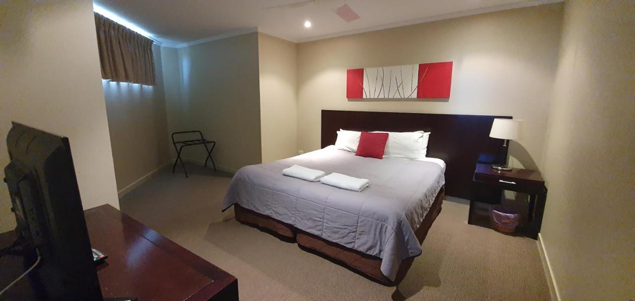 Pier Resort Urangan Kültér fotó