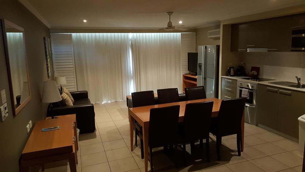 Pier Resort Urangan Kültér fotó