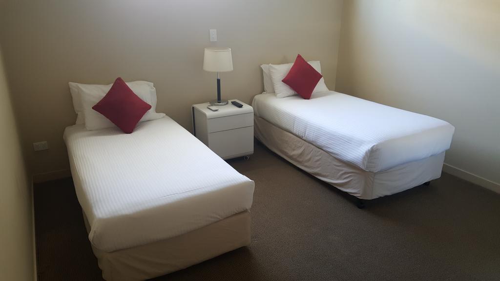 Pier Resort Urangan Kültér fotó