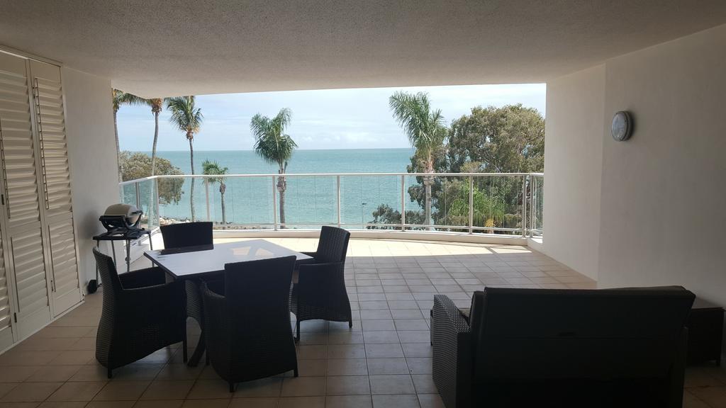 Pier Resort Urangan Kültér fotó