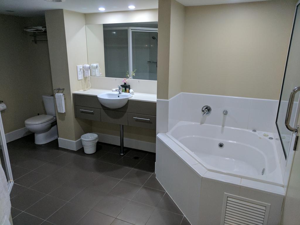 Pier Resort Urangan Kültér fotó