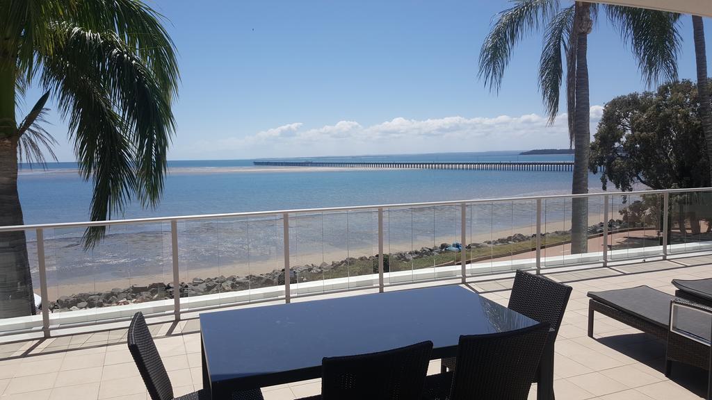 Pier Resort Urangan Kültér fotó