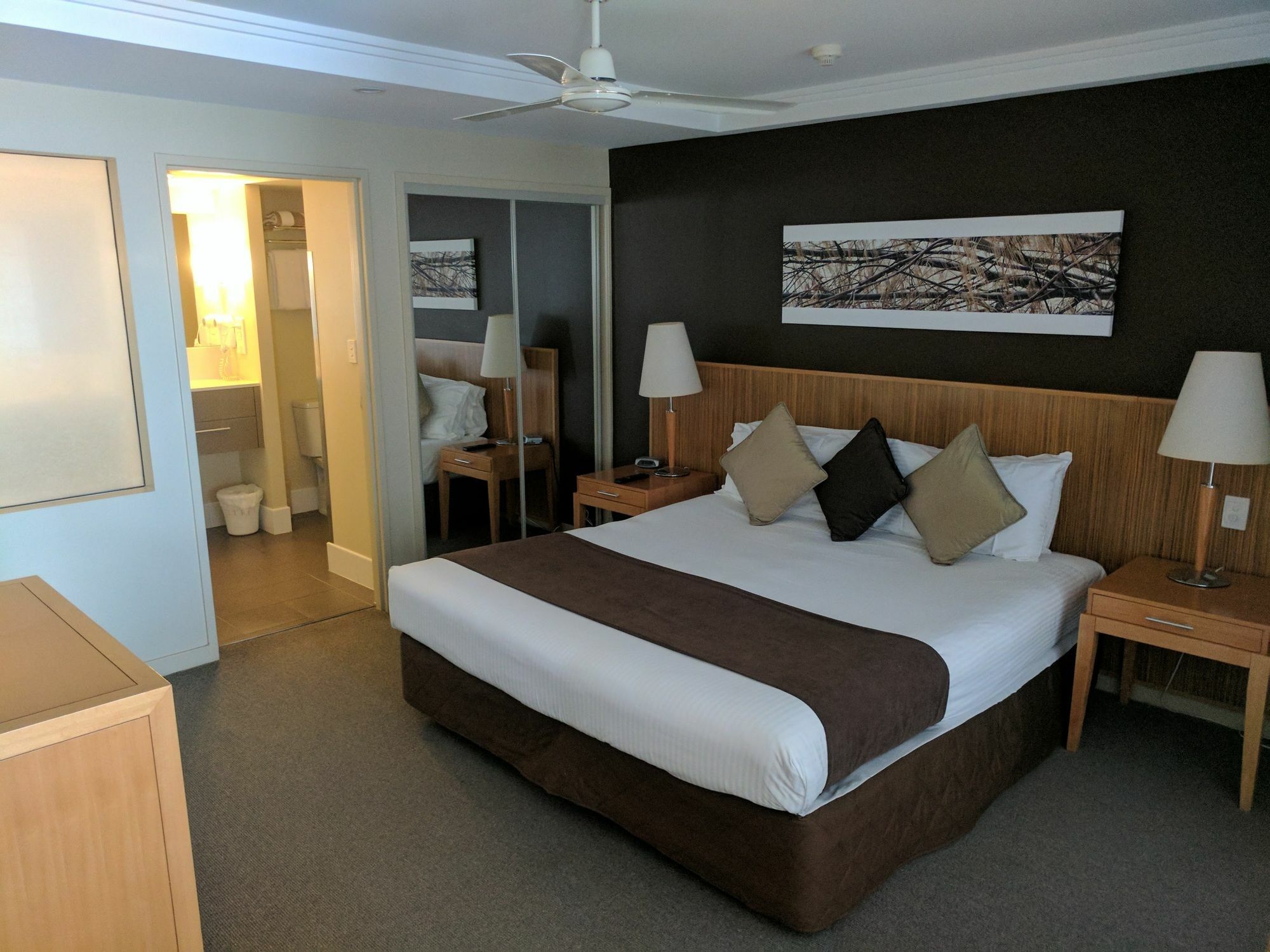 Pier Resort Urangan Kültér fotó