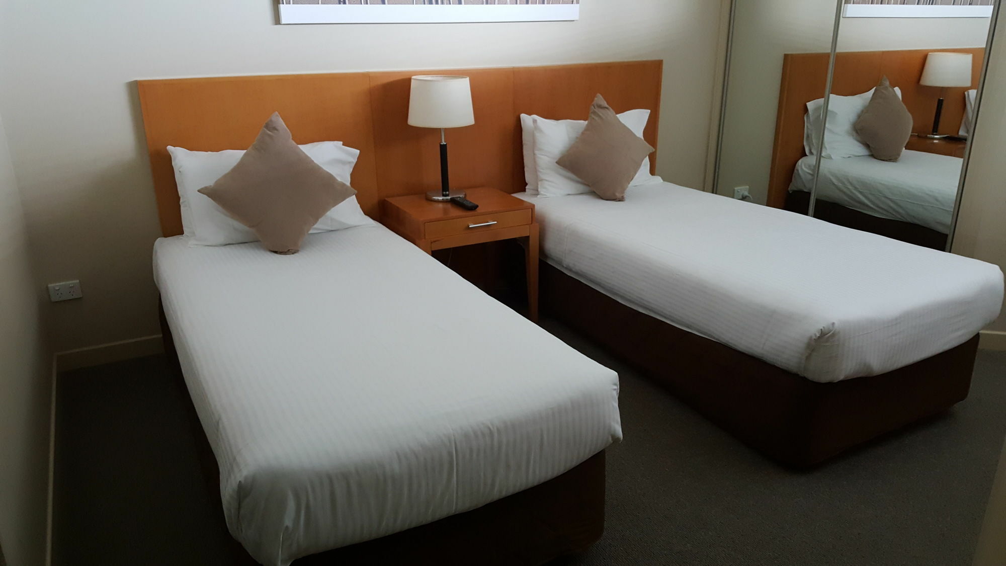 Pier Resort Urangan Kültér fotó