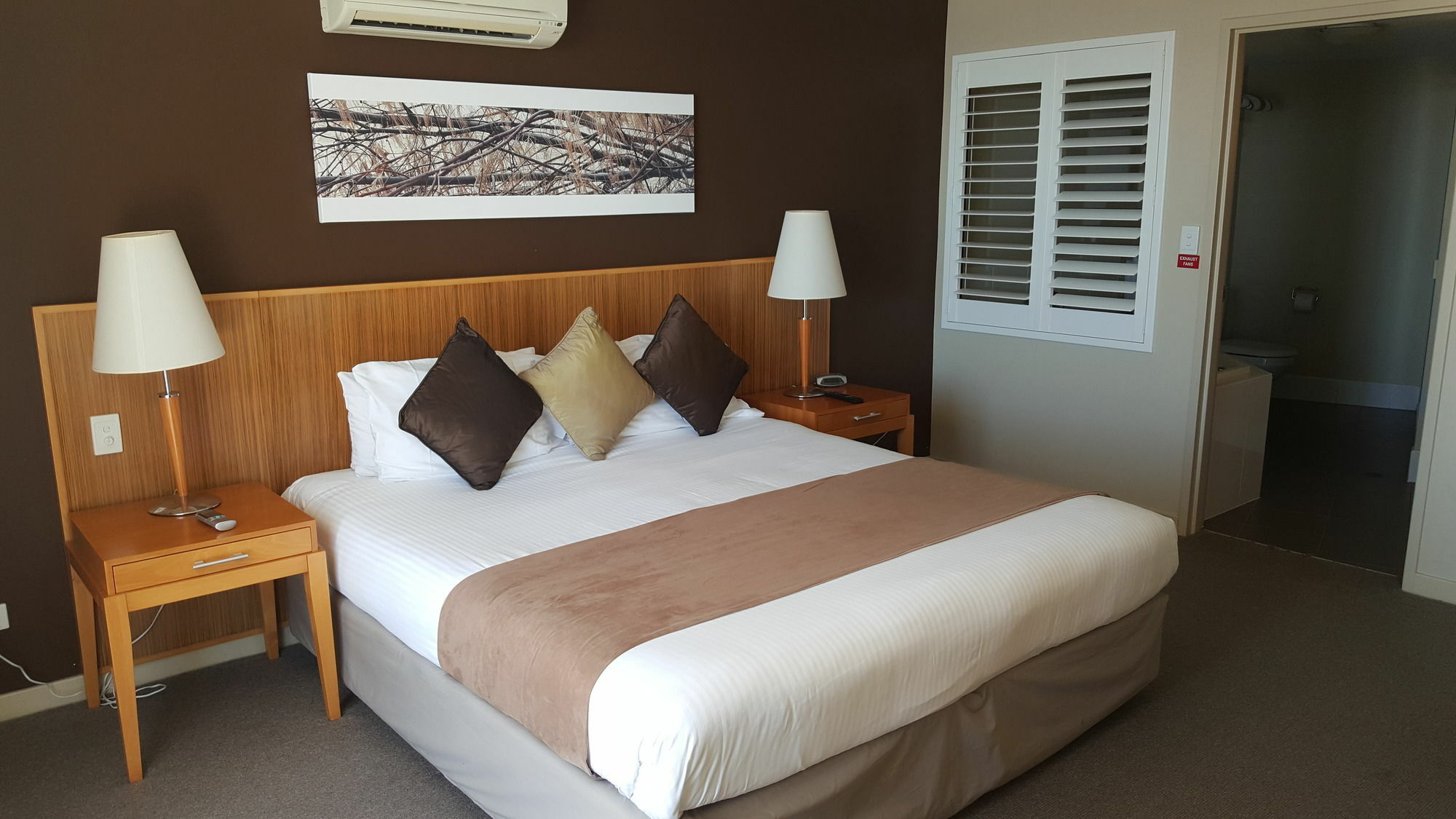 Pier Resort Urangan Kültér fotó